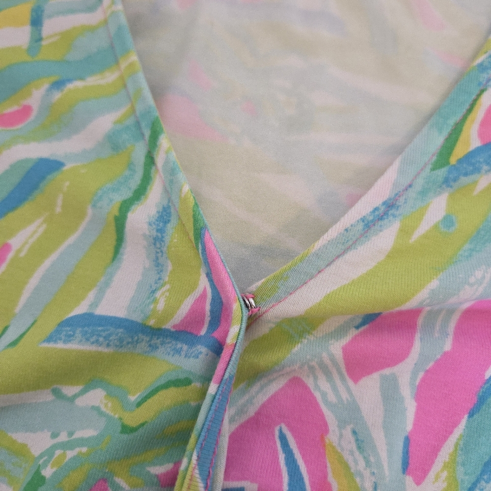 Lilly Pulitzer Marilyn Romper Royal Lime Tiki Print Size M - Picture 3 of 10